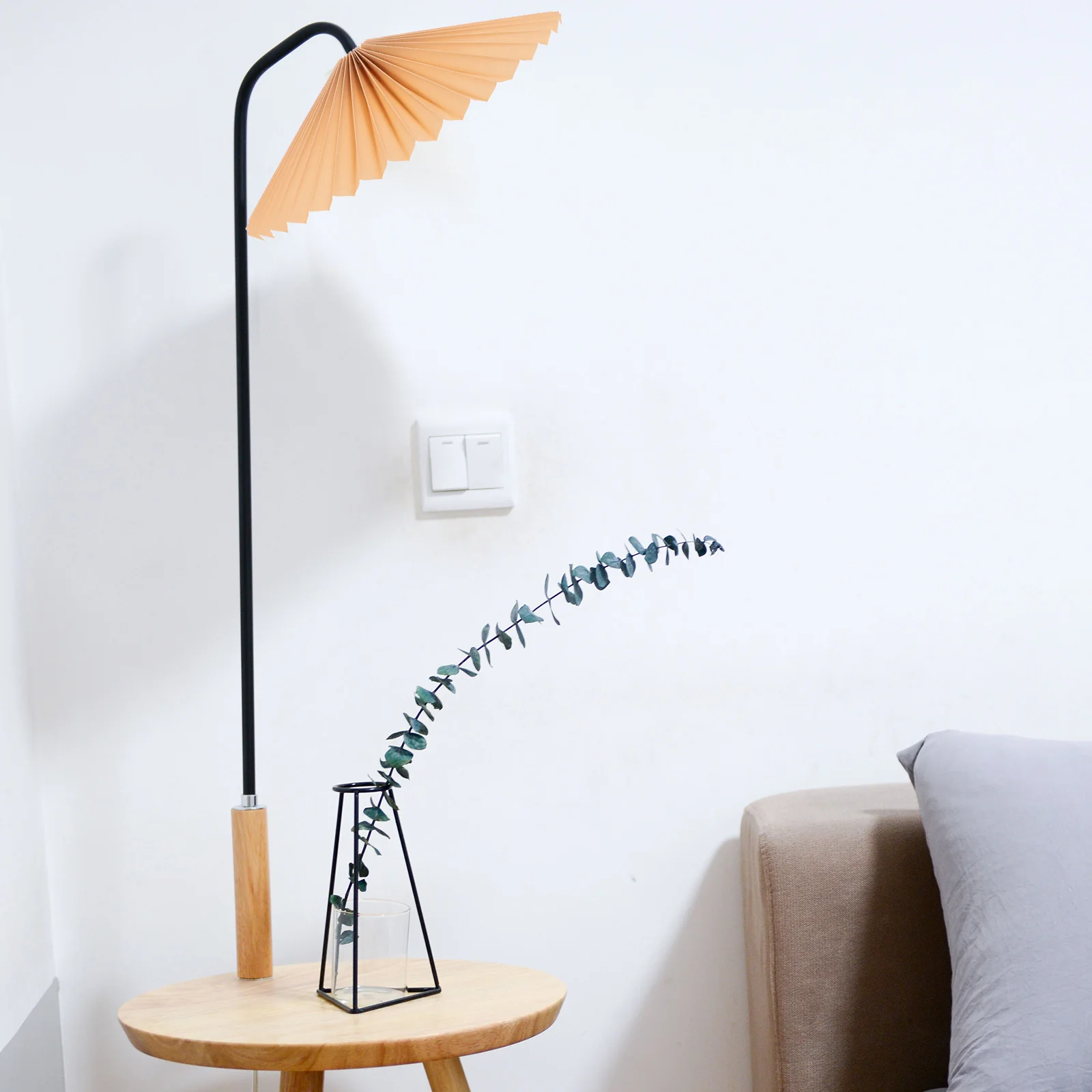 Umbrella Lampshade Small Pleated Bedside Household Pendant Iron Scallop Replacement
Umbrella Lampshade Small Pleated Bedside Household Pendant Iron Scallop Replacement