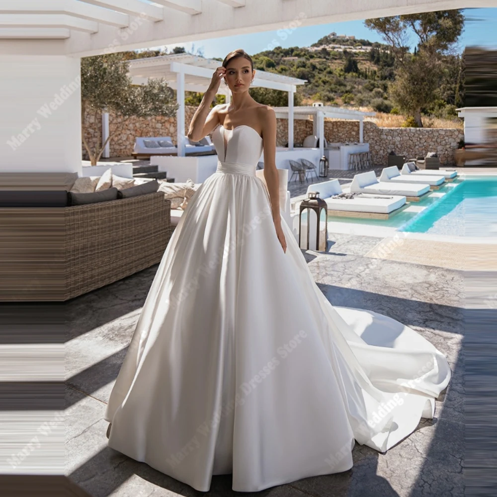 Sweetheart Collar A-Line Women Wedding Dresses Modern Lace Appliques Bridal Gowns Princess Banquet Vestidos De Novias Customized
Sweetheart Collar A-Line Women Wedding Dresses Modern Lace Appliques Bridal Gowns Princess Banquet Vestidos De Novias Customized