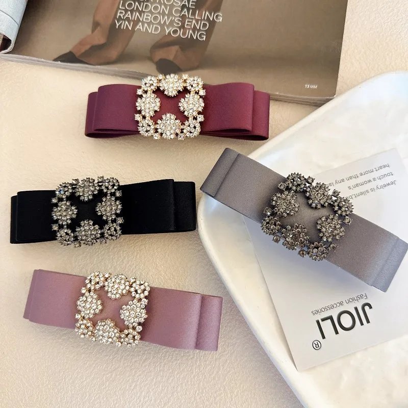 Stylish Korean Hair Clip Satin Square Rhinestone Bow Spring Clamp - Eye-Catching Accessory for Fashionable Women
Stylish Korean Hair Clip Satin Square Rhinestone Bow Spring Clamp - Eye-Catching Accessory for Fashionable Women