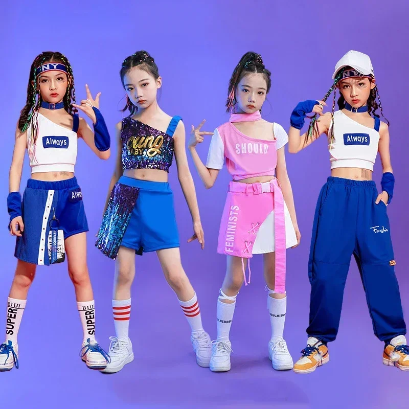 Модные костюмы для выступлений на сцене черлидинга, топы с блестками для девочек, шорты, детская одежда для джаза, хип-хопа, наряд для уличных танцев XS4805
Модные костюмы для выступлений на сцене черлидинга, топы с блестками для девочек, шорты, детская одежда для джаза, хип-хопа, наряд для уличных танцев XS4805