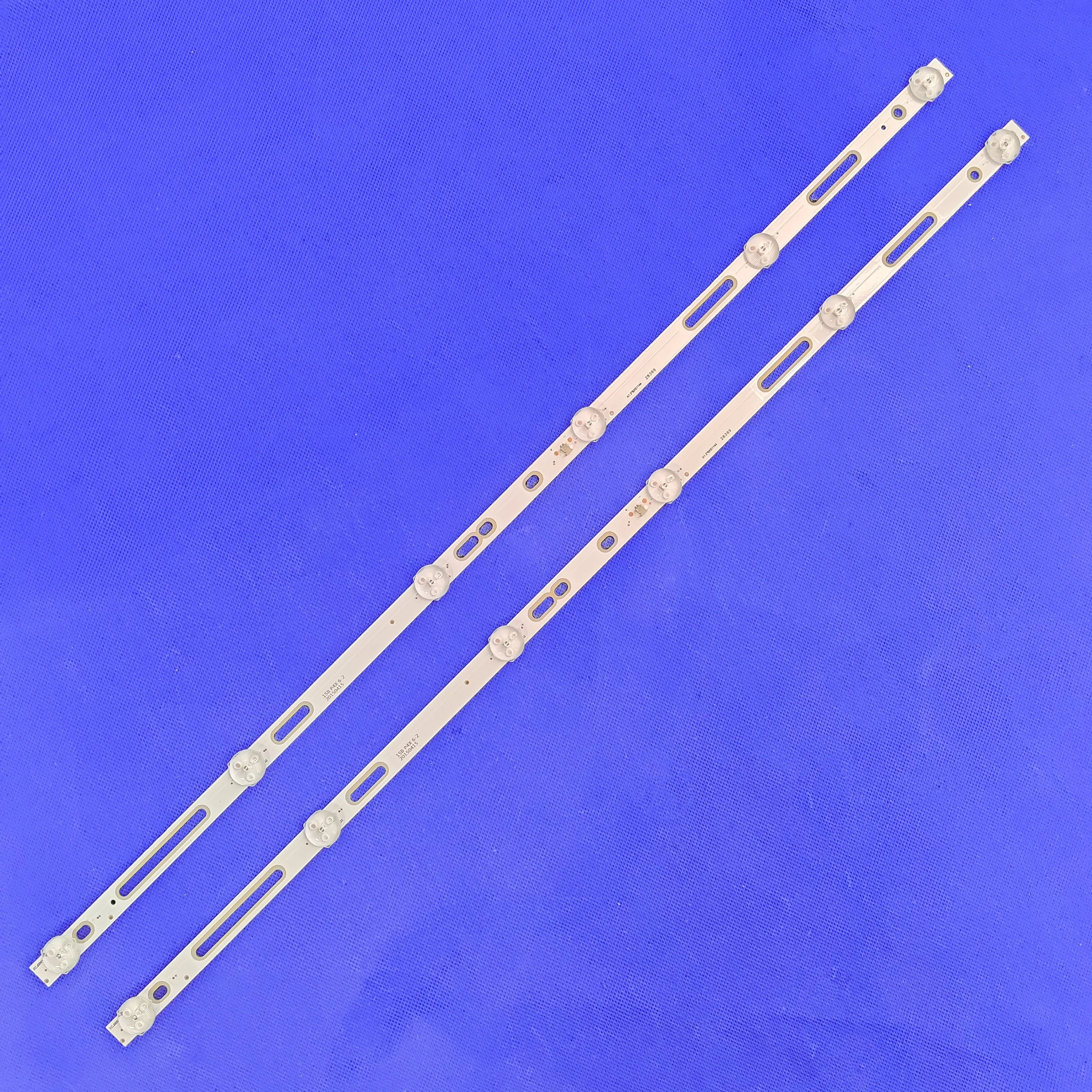 Светодиодные ленты MI3228 32DM3500 CX32D06-ZC22AG-05E 303CX320037E H-LED32ET1001 Selecline 130108/32S18 Smx32v1ah B19-32n1-3030-od35 6V
Светодиодные ленты MI3228 32DM3500 CX32D06-ZC22AG-05E 303CX320037E H-LED32ET1001 Selecline 130108/32S18 Smx32v1ah B19-32n1-3030-od35 6V