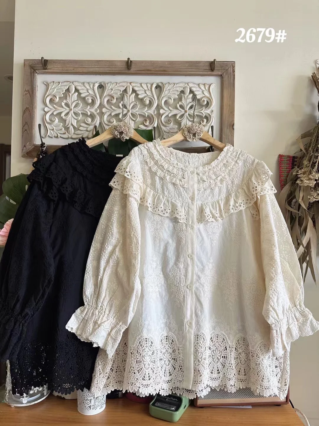 Женский топ Princ Sle из хлопка с круглым вырезом, вышивкой, сложной отделкой, рюшами и пэчворком, в стиле кукольного топа, для создания молодежного образа
Женский топ Princ Sle из хлопка с круглым вырезом, вышивкой, сложной отделкой, рюшами и пэчворком, в стиле кукольного топа, для создания молодежного образа