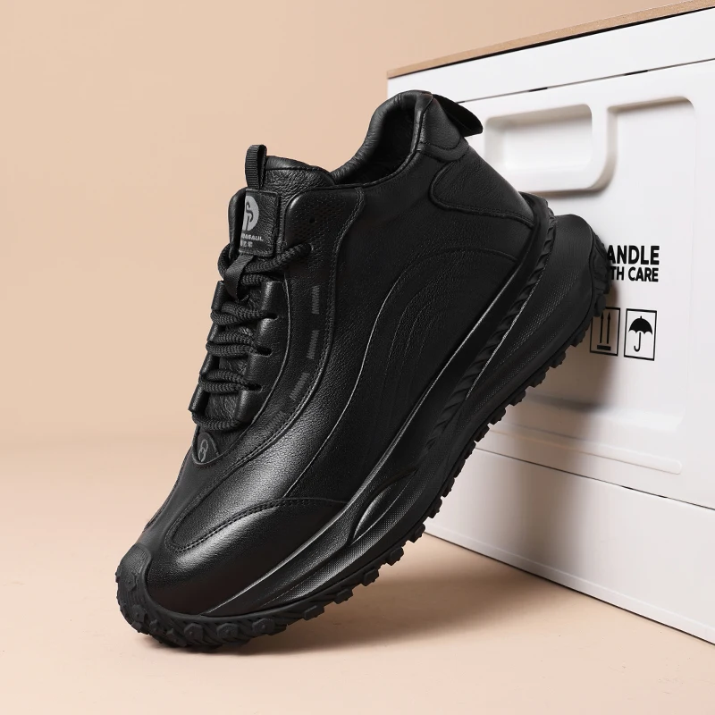 New men's thick soled autumn and winter versatile solid color trendy casual sports shoes 241213
New men's thick soled autumn and winter versatile solid color trendy casual sports shoes 241213