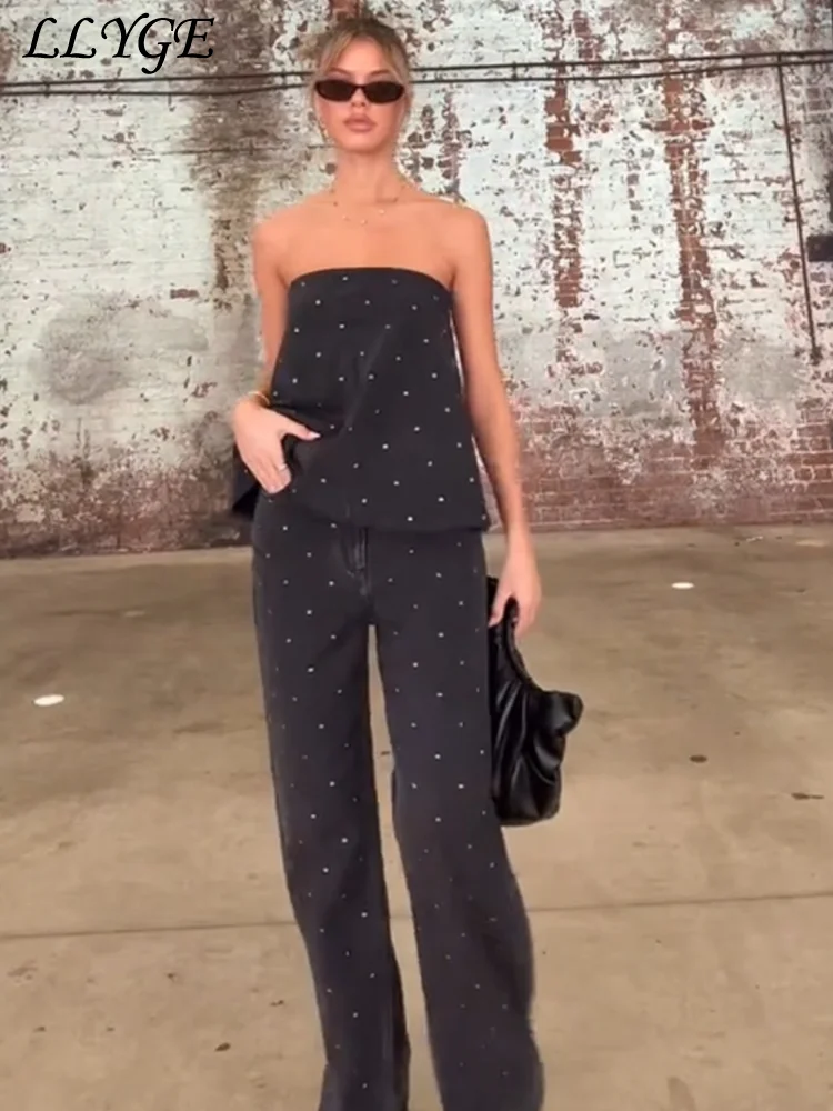 Street Diamond Tube Top Pants Sets Women Strapless Sleeveelss Backless Vest Wide Leg Trousers 2025 Summer Lady Elegant Outfit
Street Diamond Tube Top Pants Sets Women Strapless Sleeveelss Backless Vest Wide Leg Trousers 2025 Summer Lady Elegant Outfit