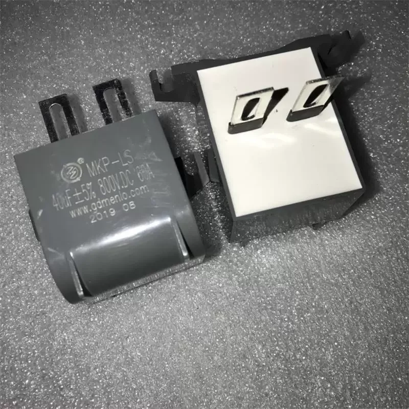 Новый Chuangge MKP-LS 40 мкФ 800 В 60 А сильноточный сварочный аппарат высокочастотный фильтр конденсаторный чип
Новый Chuangge MKP-LS 40 мкФ 800 В 60 А сильноточный сварочный аппарат высокочастотный фильтр конденсаторный чип