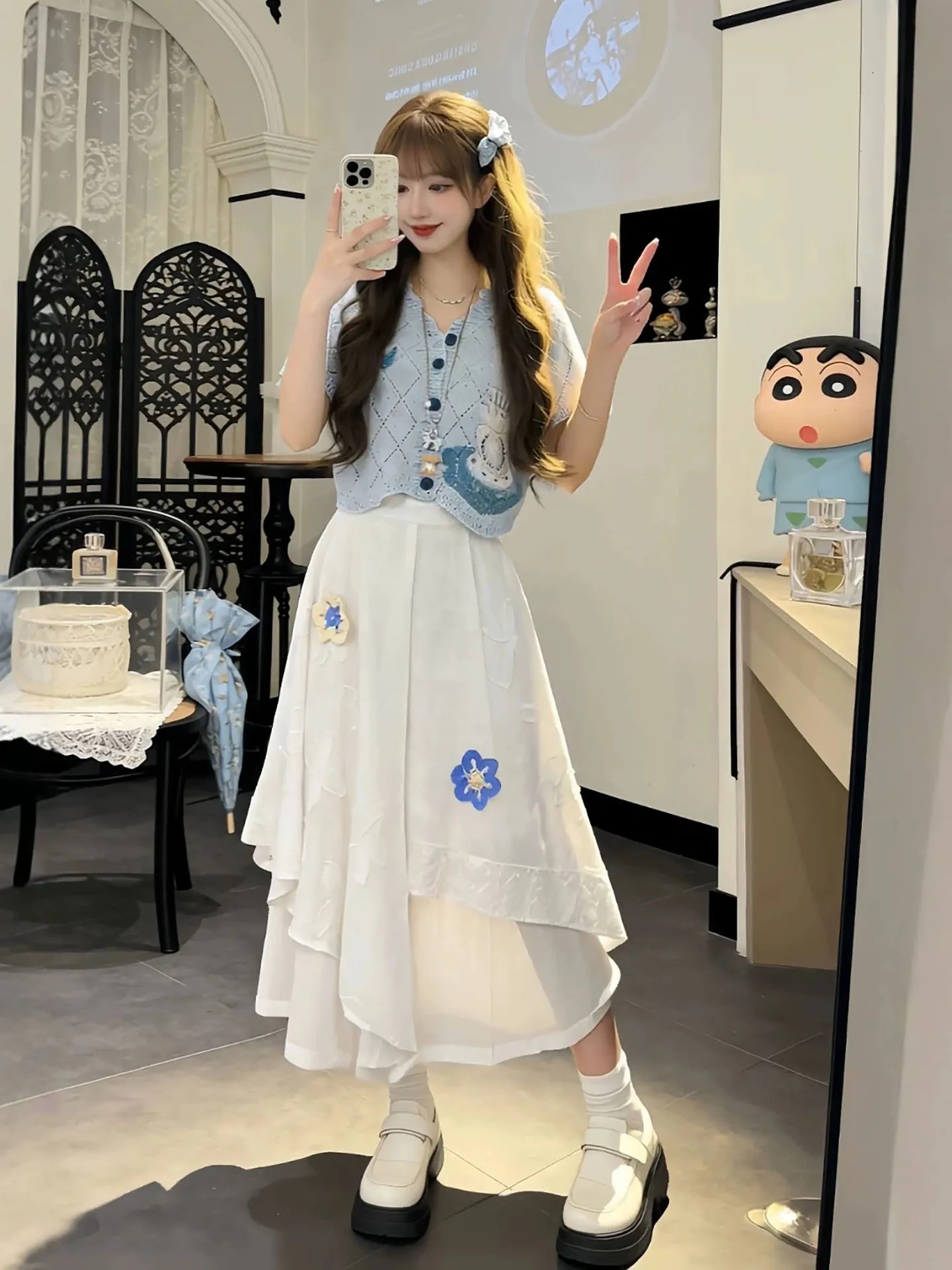 Blue Short Sleeve Knitted Top And White Asymmetrical Embroidered Skirt Two-Piece Set Elegant And Gentle Fashion Summer Outfit
Blue Short Sleeve Knitted Top And White Asymmetrical Embroidered Skirt Two-Piece Set Elegant And Gentle Fashion Summer Outfit