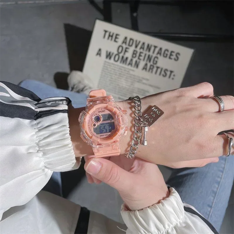 Модные спортивные часы, студенческие школьные электронные часы, будильник, светящиеся водонепроницаемые мужские, женские и детские многофункциональные цифровые часы
Модные спортивные часы, студенческие школьные электронные часы, будильник, светящиеся водонепроницаемые мужские, женские и детские многофункциональные цифровые часы