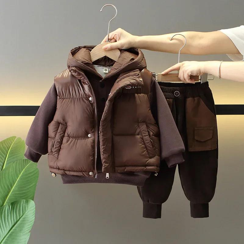 Boys' winter suit new children's fleece thickened waistcoat baby winter three-piece suit fashion
Boys' winter suit new children's fleece thickened waistcoat baby winter three-piece suit fashion
