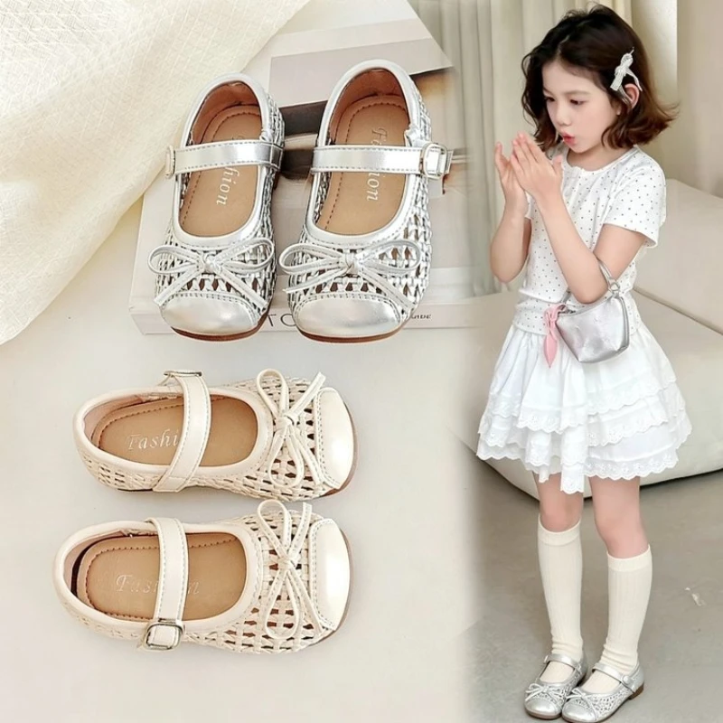 2026 New Children Patchwork Ballet Shoes Fashion Woven Girls Hollow-out Flat Shoes Breathable Soft Kids Causal Mary Jane Shoes
2026 New Children Patchwork Ballet Shoes Fashion Woven Girls Hollow-out Flat Shoes Breathable Soft Kids Causal Mary Jane Shoes