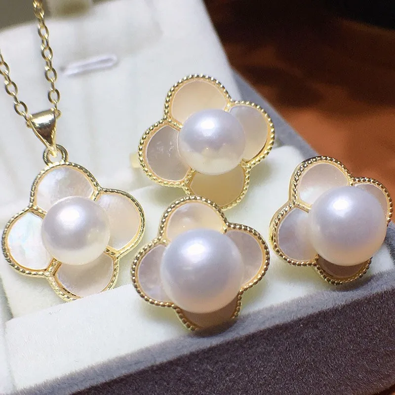 Комплект пресноводных ожерелья с четырьмя листьями цветка, 8-9 мм, белый перламутр, позолоченный 18 карат, ниша с микроинкрустацией, простые ювелирные изделия 222
Комплект пресноводных ожерелья с четырьмя листьями цветка, 8-9 мм, белый перламутр, позолоченный 18 карат, ниша с микроинкрустацией, простые ювелирные изделия 222