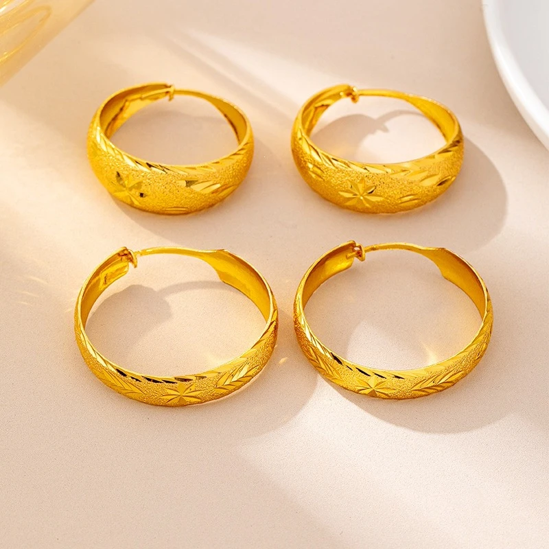 New Arrival 24K Gold Au999 Women Earrings, Exaggerated Big Atmosphere Engraved Leaf Grain Chunky Teardrop Hoop Daily Jewelry
New Arrival 24K Gold Au999 Women Earrings, Exaggerated Big Atmosphere Engraved Leaf Grain Chunky Teardrop Hoop Daily Jewelry