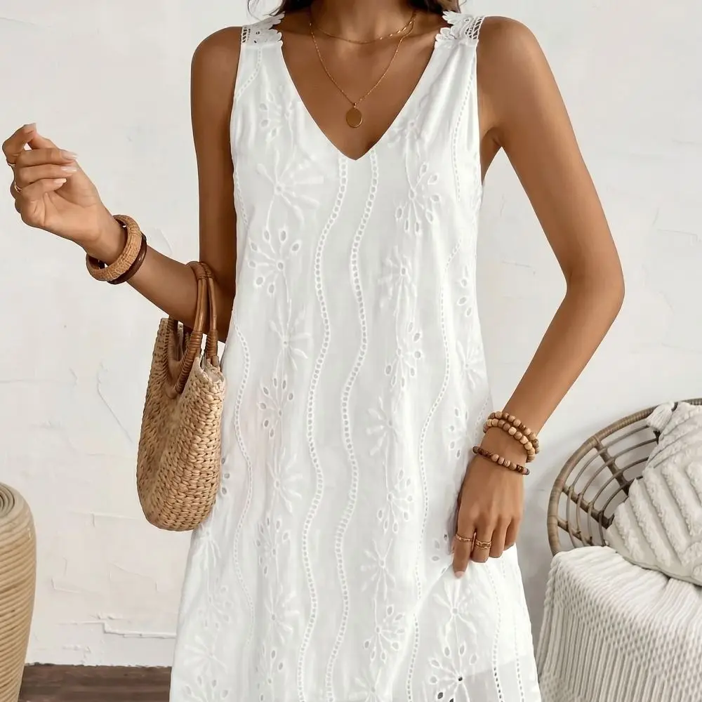 Fashion Embroidery V-Neck Lace Dress A-line Loose Summer Casual Skirt Beauty Back Sleeveless Solid White Dress Garden Vacations
Fashion Embroidery V-Neck Lace Dress A-line Loose Summer Casual Skirt Beauty Back Sleeveless Solid White Dress Garden Vacations