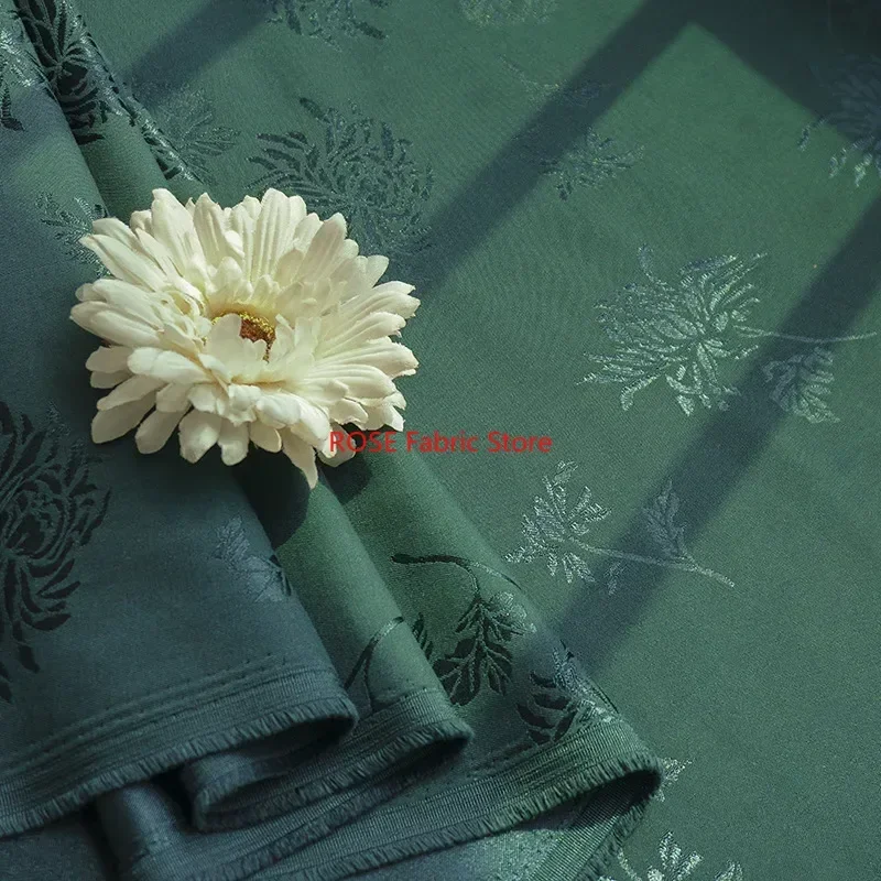 Dark Green chrysanthemum Jacquard Thick Satin Fabric For Party Dress, Vintage Dress, Skirt, Clothing DIY fabrics
Dark Green chrysanthemum Jacquard Thick Satin Fabric For Party Dress, Vintage Dress, Skirt, Clothing DIY fabrics