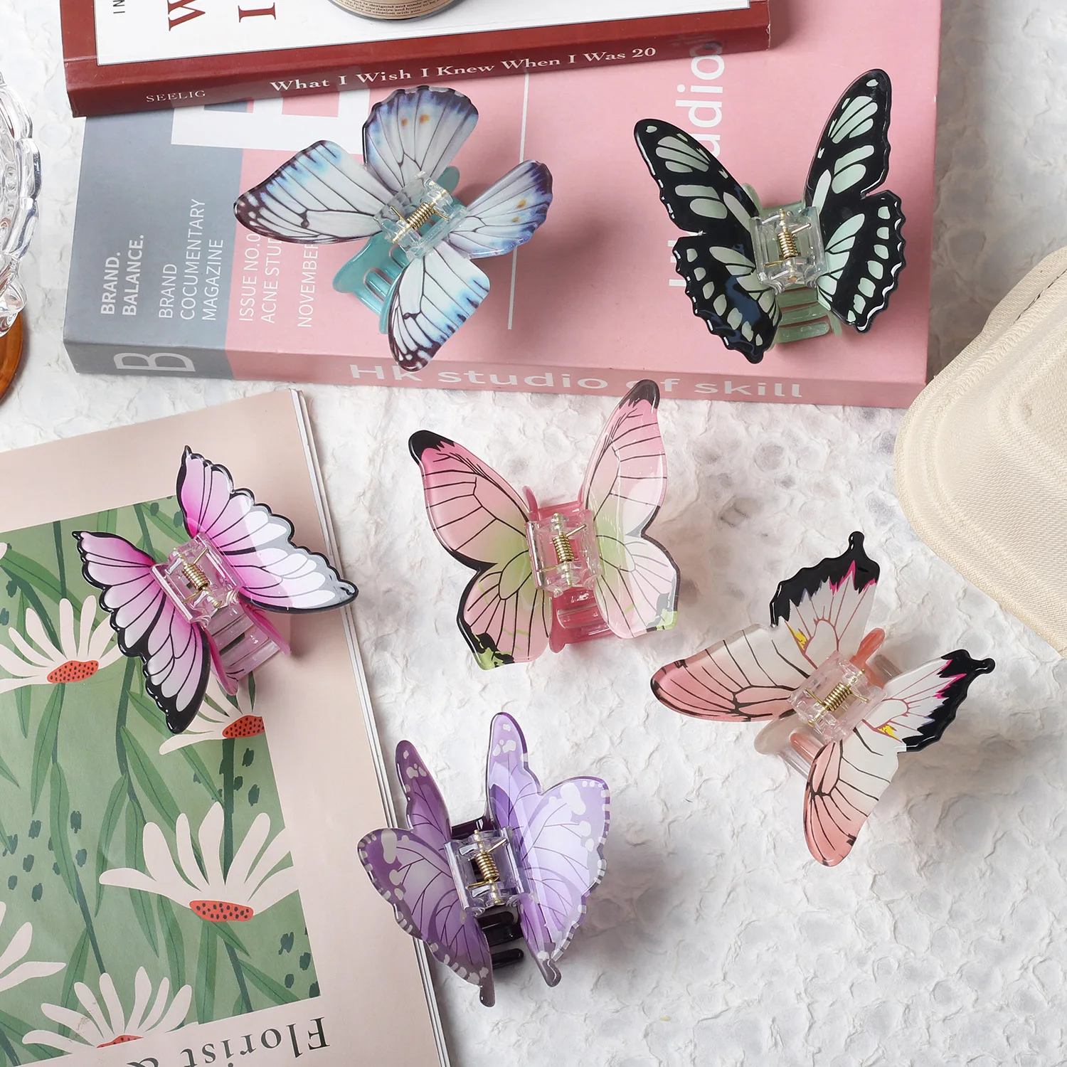 DuoShang 7.5CM Simulated Butterfly Hair Claw Acrylic Claw Clips Colorful Butterfly Crab Hair Clips for Women Hair Accessories
DuoShang 7.5CM Simulated Butterfly Hair Claw Acrylic Claw Clips Colorful Butterfly Crab Hair Clips for Women Hair Accessories