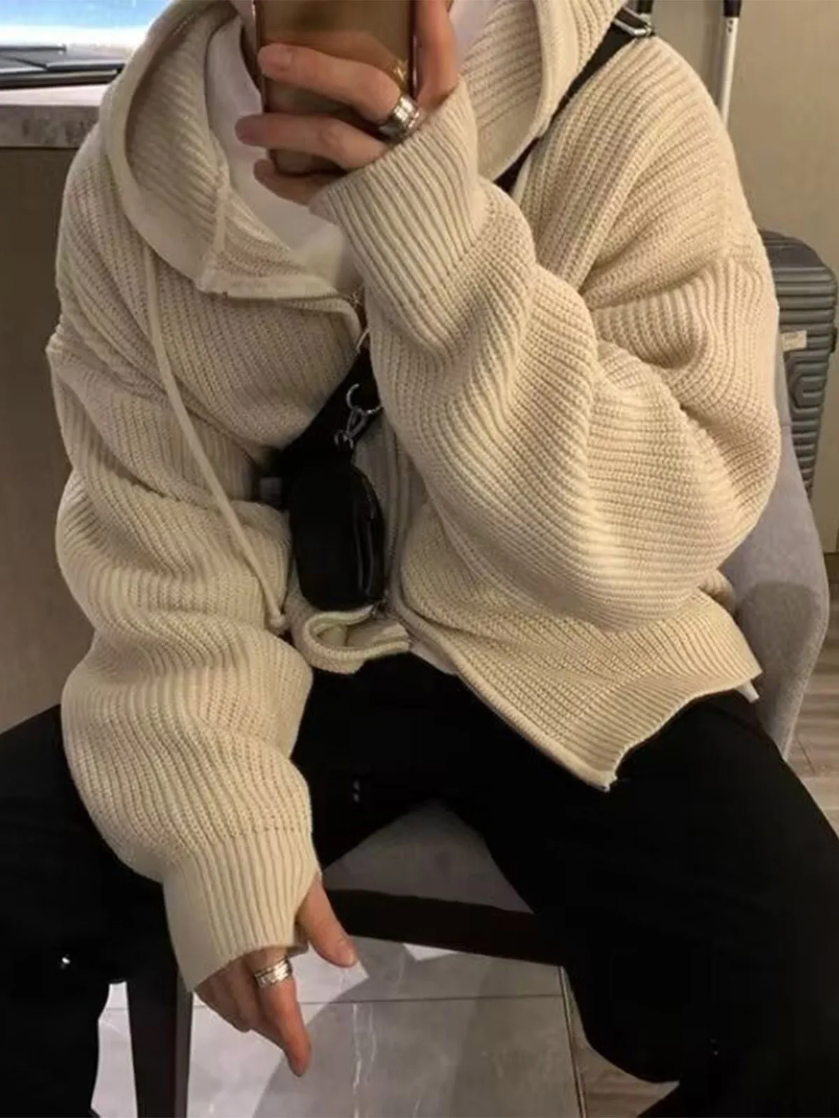 Модный мужской вязаный кардиган-кофта с двойной молнией, повседневный, теплый, зимний, стильный, верхняя одежда, с открытым верхом
Модный мужской вязаный кардиган-кофта с двойной молнией, повседневный, теплый, зимний, стильный, верхняя одежда, с открытым верхом