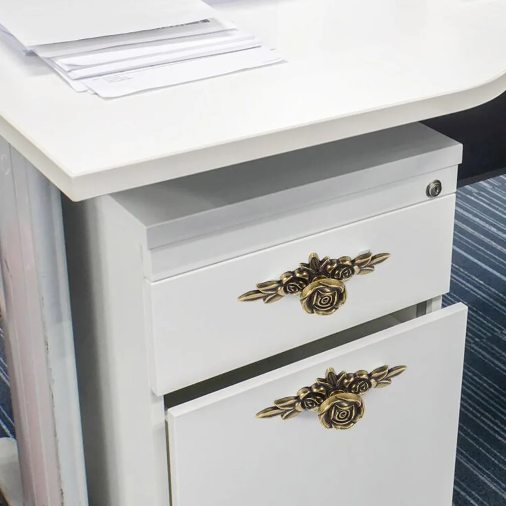 5Pcs Rose Flower Cabinet Knobs Vintage Style Decorative Drawer Handles Cupboard Pulls Kitchen Hardware Cabinet Knobs
5Pcs Rose Flower Cabinet Knobs Vintage Style Decorative Drawer Handles Cupboard Pulls Kitchen Hardware Cabinet Knobs