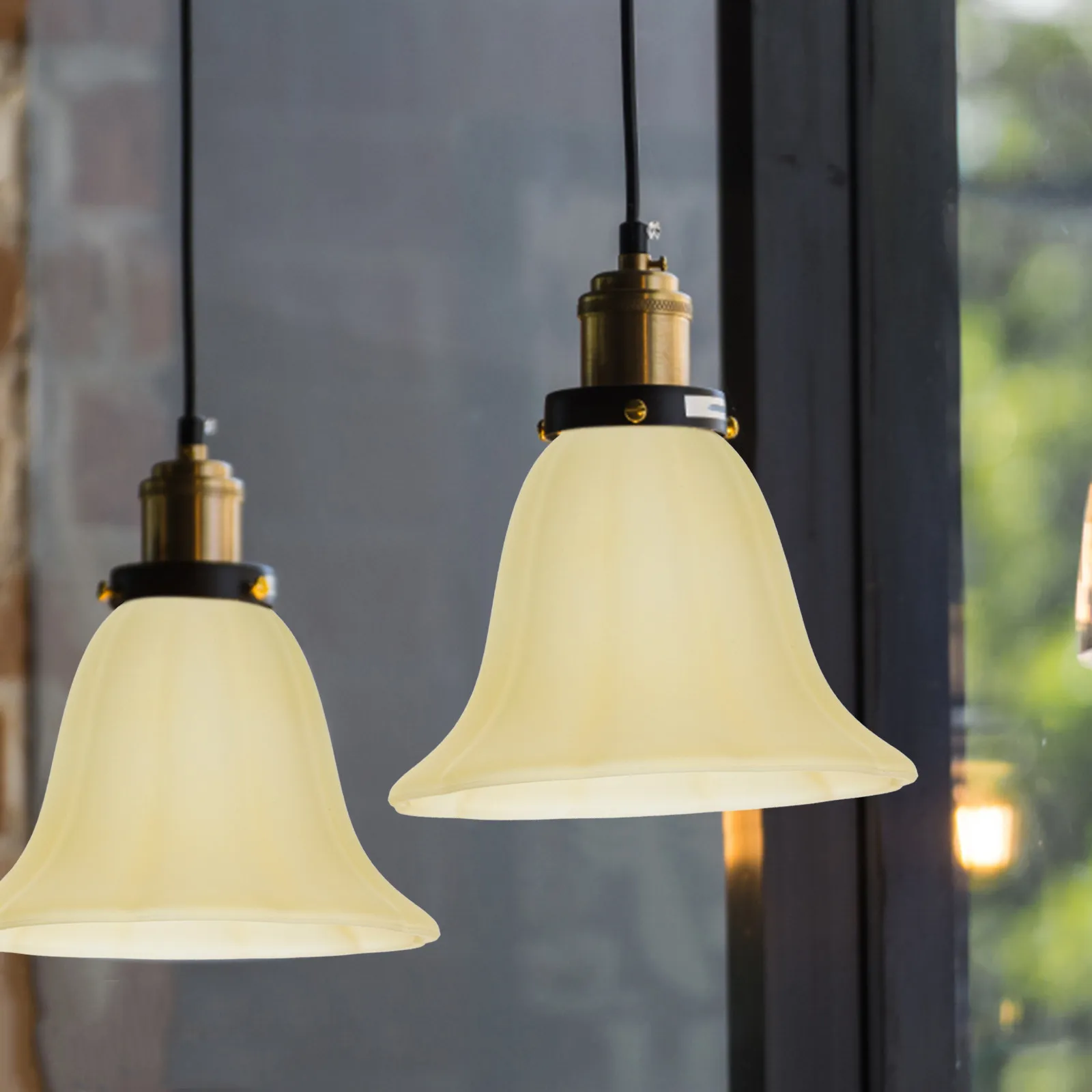 Glass Lamp Shade Retro Ceiling Table Light Cover Vintage Lampshade for Bedroom Living Room Office Hotel Dining Room Light Shade
Glass Lamp Shade Retro Ceiling Table Light Cover Vintage Lampshade for Bedroom Living Room Office Hotel Dining Room Light Shade