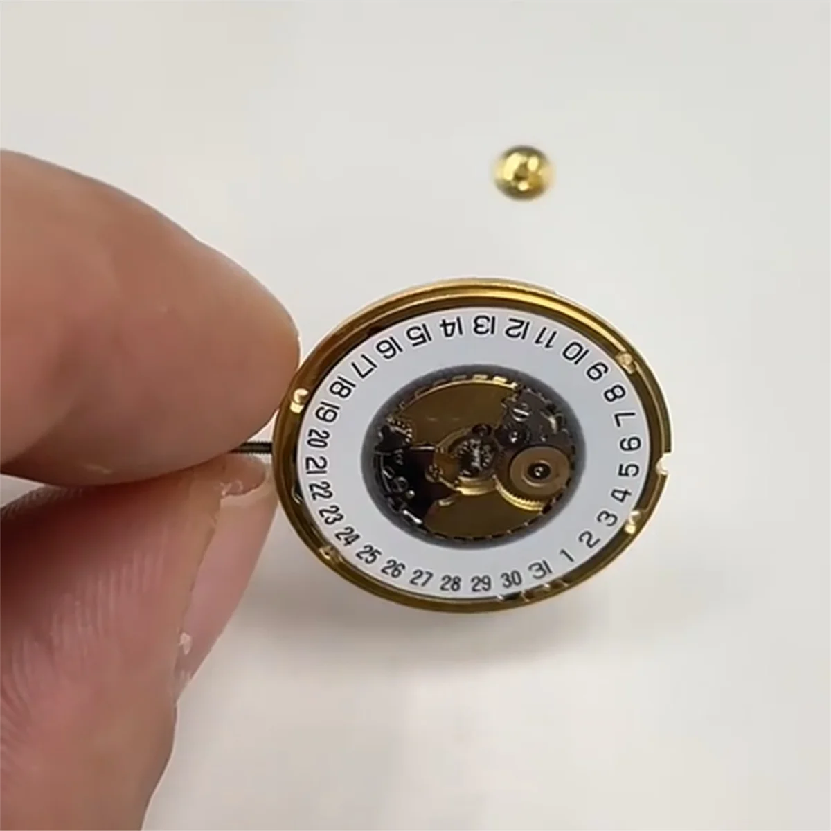 Watch Movement Repair Watch Movement for ETA 955.412 3Hands 3 O'Clock Calendar Mechanical Watch Movement Repair Tool
Watch Movement Repair Watch Movement for ETA 955.412 3Hands 3 O'Clock Calendar Mechanical Watch Movement Repair Tool
