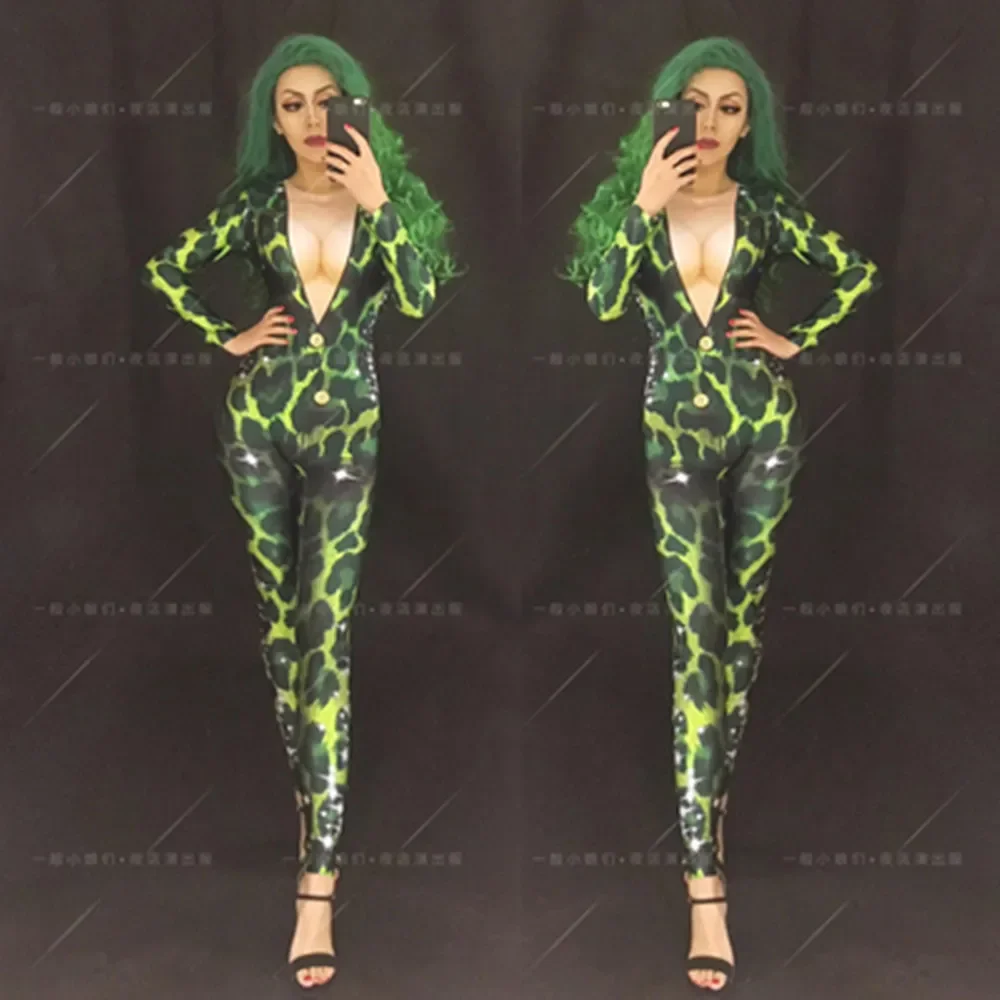 Customized Bar 2025 New Party Gogo Dance Team Performance Dress Retro Green Snake Sexy Style DS Team Show Theme Show yj293
Customized Bar 2025 New Party Gogo Dance Team Performance Dress Retro Green Snake Sexy Style DS Team Show Theme Show yj293