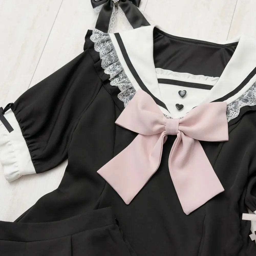 Japanese Sweet Cute Lace Navy Collar Bow Fungus Short Sleeved Contrasting Color Lolita Dress Black Shorts Two Pieces Sets Women
Japanese Sweet Cute Lace Navy Collar Bow Fungus Short Sleeved Contrasting Color Lolita Dress Black Shorts Two Pieces Sets Women