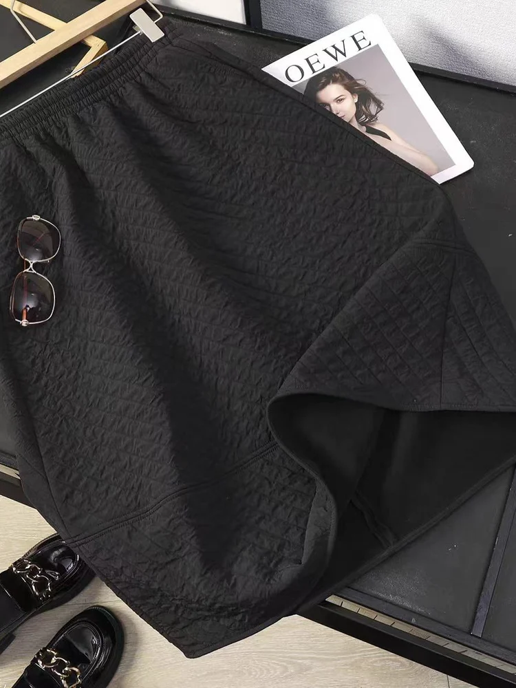 Высококачественная женская зимняя юбка в стиле Хепберн с флисовой подкладкой, из смесового хлопка, повседневная, черная, с цветочным узором, с завышенной талией, короткая
Высококачественная женская зимняя юбка в стиле Хепберн с флисовой подкладкой, из смесового хлопка, повседневная, черная, с цветочным узором, с завышенной талией, короткая