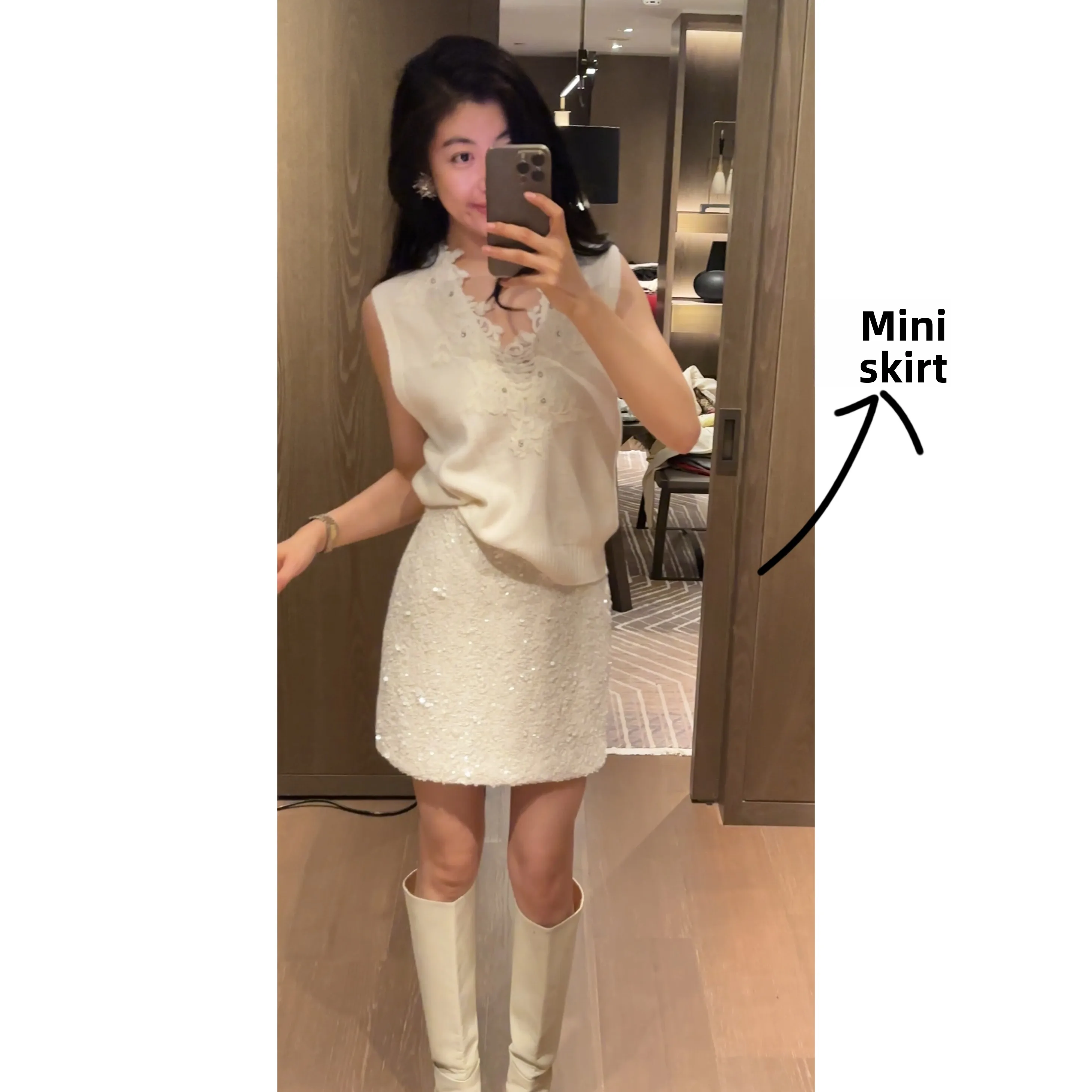 NCOU Nicole Winter New Ele Heavy-du iny Sequin High-waist Slim A-line Skirt Versatile Faionable Ladies Skirt
NCOU Nicole Winter New Ele Heavy-du iny Sequin High-waist Slim A-line Skirt Versatile Faionable Ladies Skirt