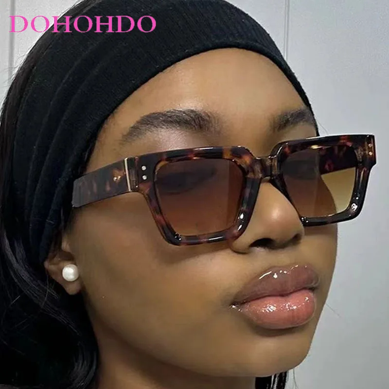 Fashion Retro Square Women Sunglasses New Luxury Brand Designer Classic Sunglass Male Outdoor Travel Fishing Shades Lentes UV400
Fashion Retro Square Women Sunglasses New Luxury Brand Designer Classic Sunglass Male Outdoor Travel Fishing Shades Lentes UV400