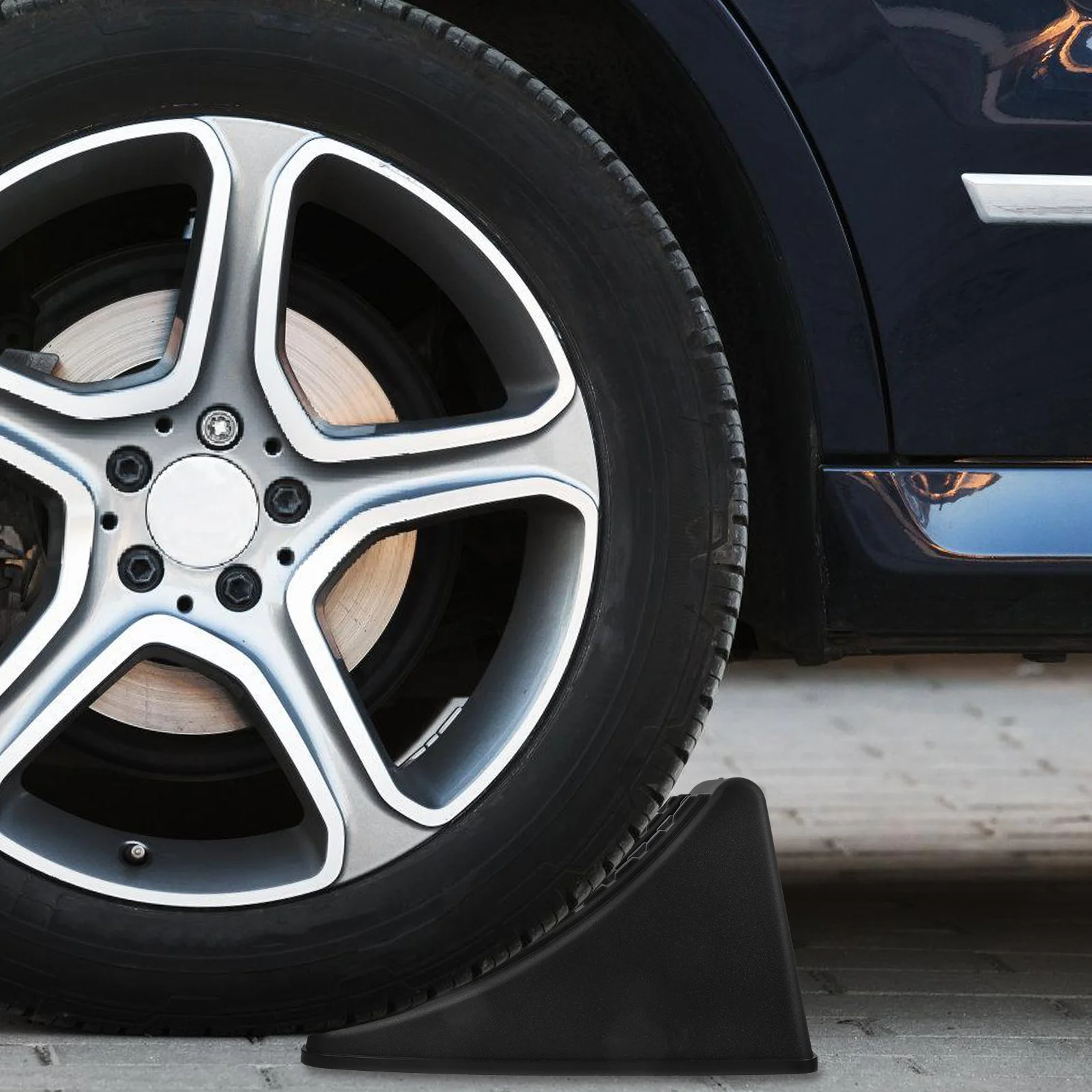 2Pcs Wheel Chock Wedge for Car Rv Trailer Anti-Slip Vehicle Stabilizer Stopper Dual Axle Lock Auto Truck
2Pcs Wheel Chock Wedge for Car Rv Trailer Anti-Slip Vehicle Stabilizer Stopper Dual Axle Lock Auto Truck