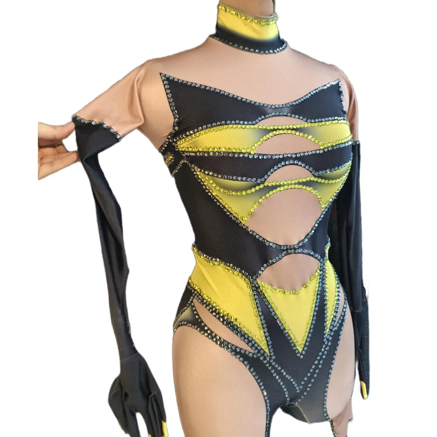 Sexy Long Sleeved Rhinestone One Piece Bodysuit Ladies Rompers Showgirl Leotard Women Stage Performance Singer Dancer Jumpsuits
Sexy Long Sleeved Rhinestone One Piece Bodysuit Ladies Rompers Showgirl Leotard Women Stage Performance Singer Dancer Jumpsuits