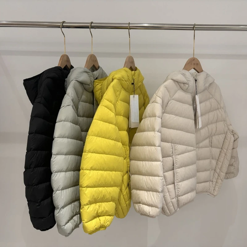 2025 Lightweight Kids Down Jacket - 90% White Duck Down Hooded Short Coat, Boys Girls Warm Thin Puffer Jacket Wholesale
2025 Lightweight Kids Down Jacket - 90% White Duck Down Hooded Short Coat, Boys Girls Warm Thin Puffer Jacket Wholesale
