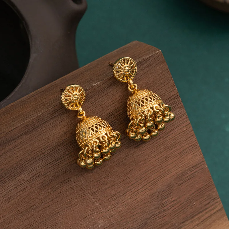 Chinese Wind Chime Shaped Copper Gold-plated Women's Earrings, Simple Retro Accessory
Chinese Wind Chime Shaped Copper Gold-plated Women's Earrings, Simple Retro Accessory