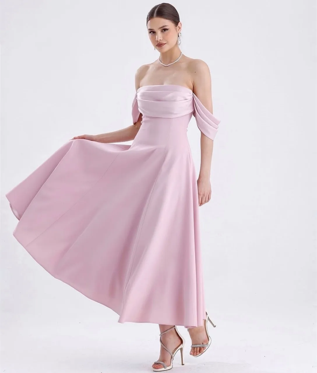 Customized Short Pink Evening Dresses with Pleats A-Line Off Shoulder حزب اللباس Crepe Prom Dresses for Women
Customized Short Pink Evening Dresses with Pleats A-Line Off Shoulder حزب اللباس Crepe Prom Dresses for Women