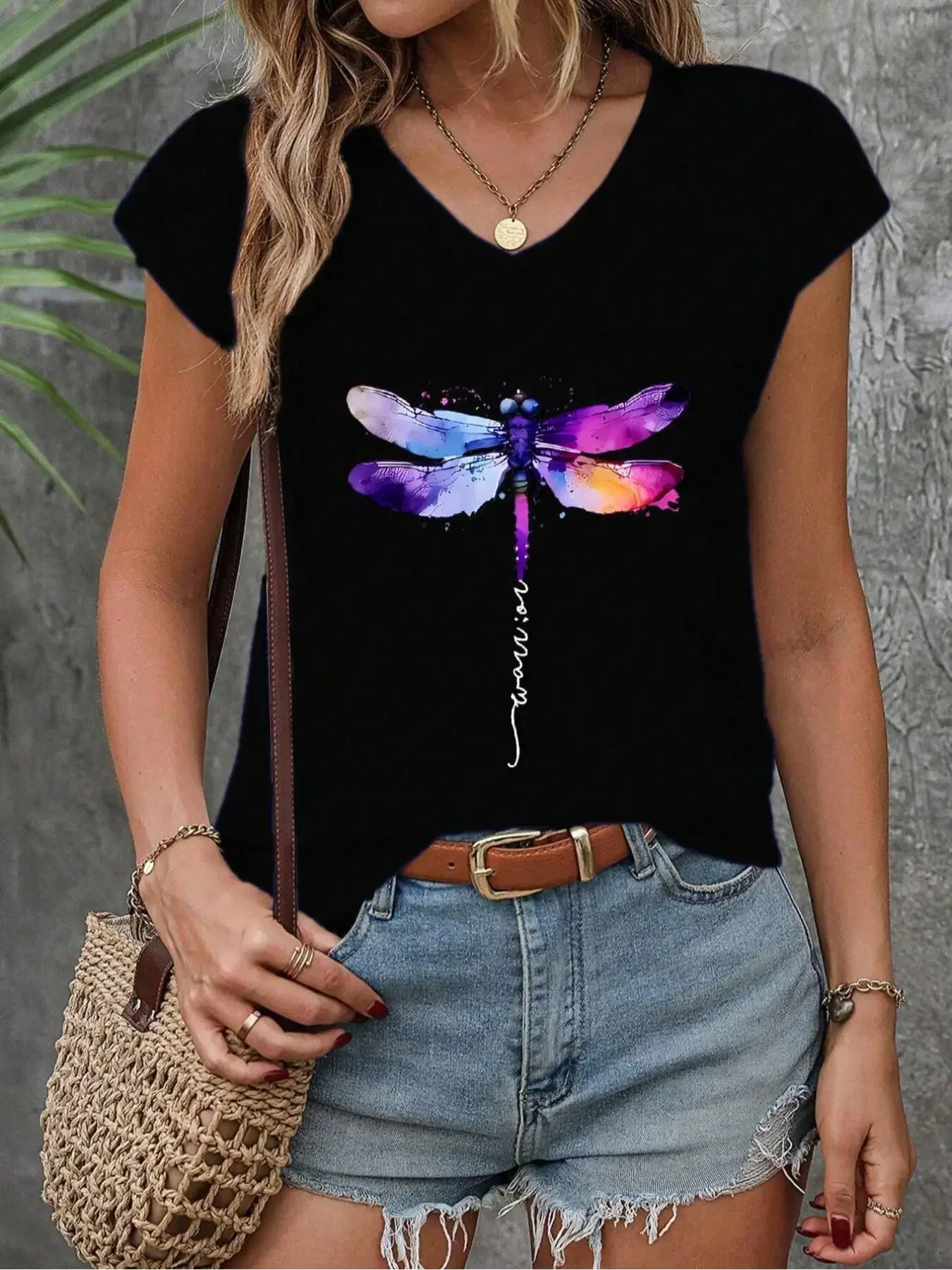 Plus Size 1XL-5XL Ladies Versatile V-neck Breathable Summer Tops Women's Casual V-neck Print Short Sleeved T-shirt
Plus Size 1XL-5XL Ladies Versatile V-neck Breathable Summer Tops Women's Casual V-neck Print Short Sleeved T-shirt