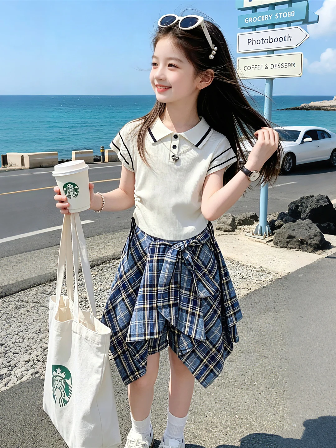 Girls' Summer New Ice Silk Short Sleeve Wave Sleeve Skirt Set High Waist Short Skirt Plaid A-Line Two-Piece Set for Teens
Girls' Summer New Ice Silk Short Sleeve Wave Sleeve Skirt Set High Waist Short Skirt Plaid A-Line Two-Piece Set for Teens