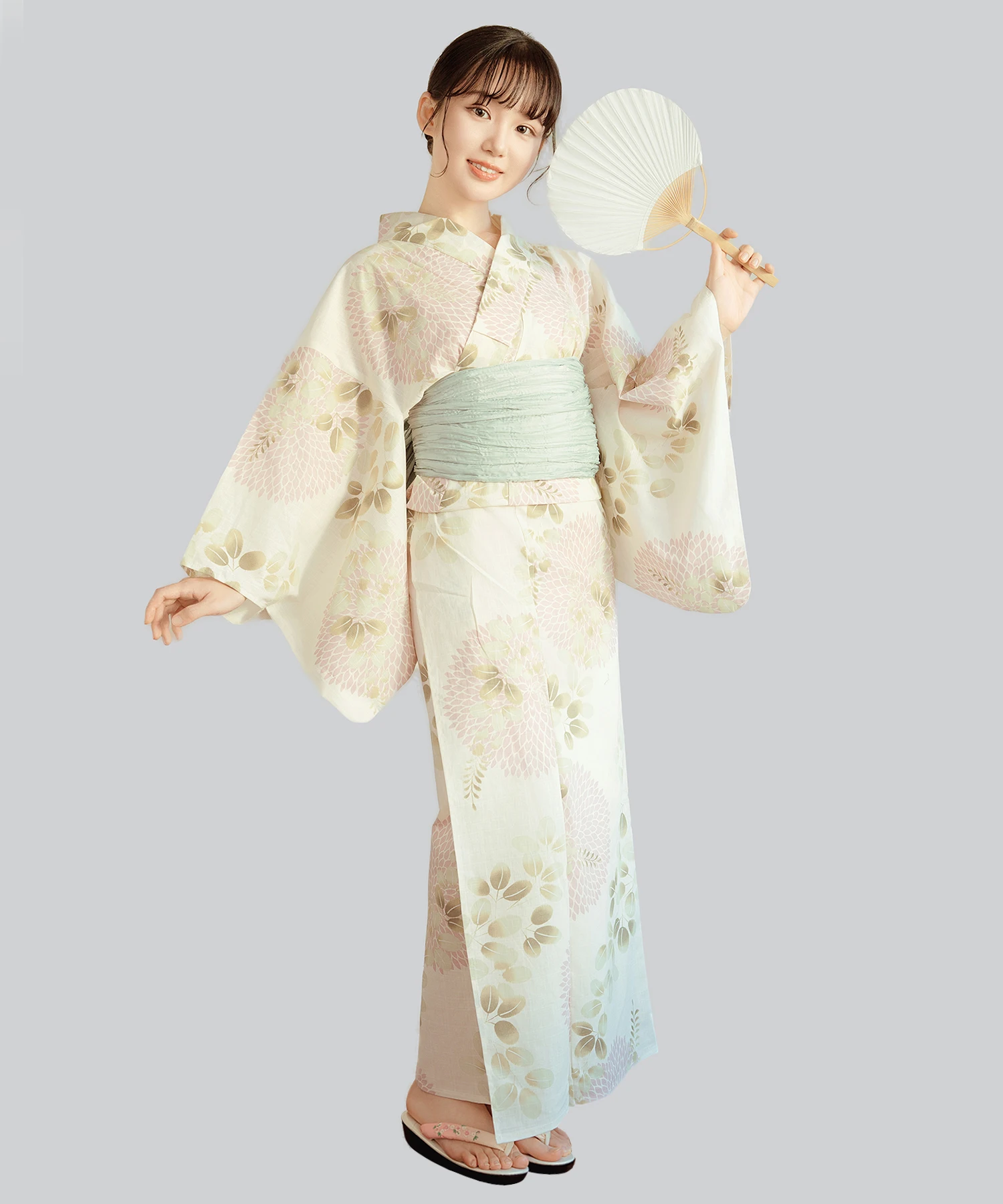 Traditional Japanese Women's Yukata Premium 100% Cotton Kimono for Travel and Photo Shoots, Authentic Cultural Experience
Traditional Japanese Women's Yukata Premium 100% Cotton Kimono for Travel and Photo Shoots, Authentic Cultural Experience