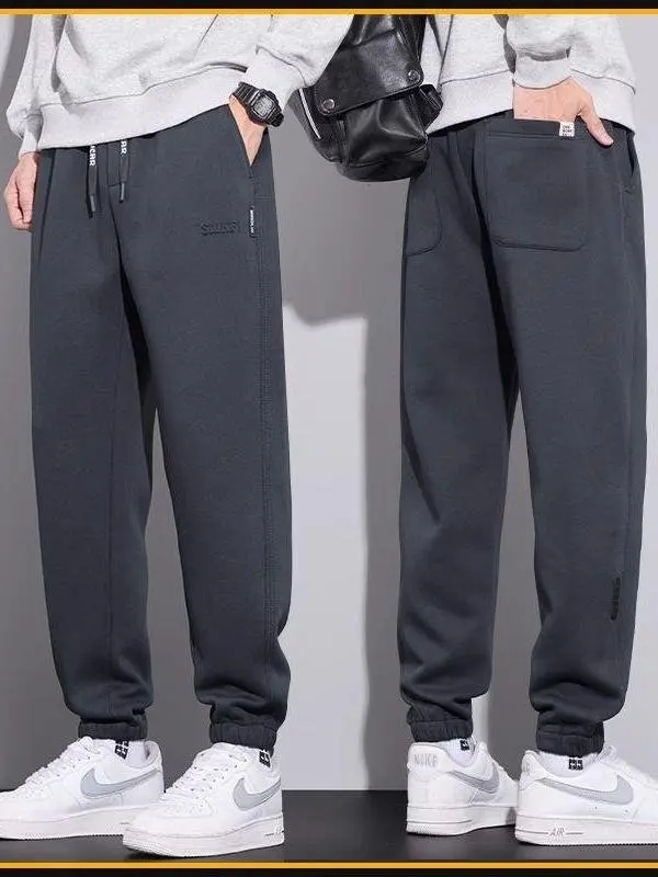 Мужские повседневные брюки Harajuku на флисовой подкладке, утепленные, свободного кроя, осенне-зимние, теплые, с манжетами
Мужские повседневные брюки Harajuku на флисовой подкладке, утепленные, свободного кроя, осенне-зимние, теплые, с манжетами