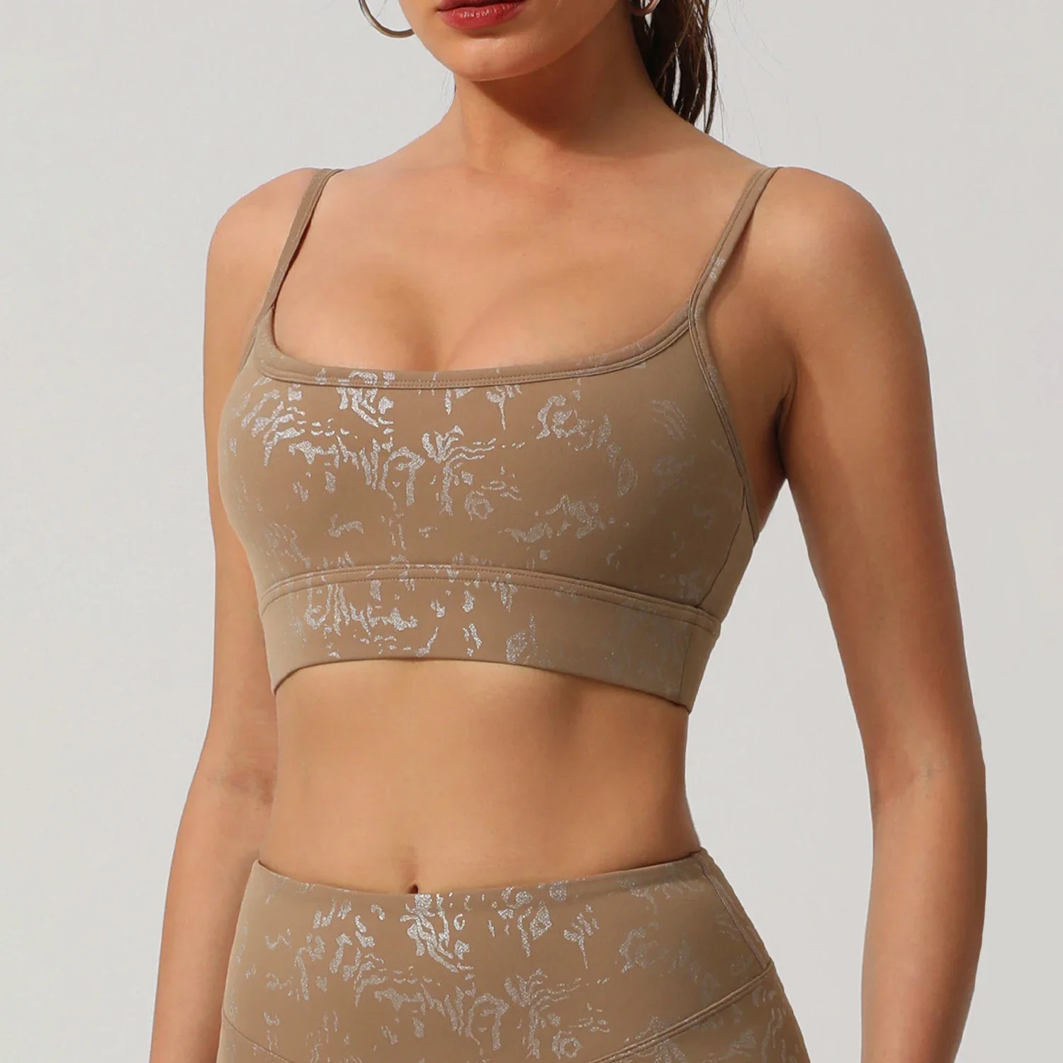 Hot Shockproof Sports Running Gathering Double Strap Underwear Silver Printed Back Sports Bra Gym Workout Yoga Bra Top Women's
Hot Shockproof Sports Running Gathering Double Strap Underwear Silver Printed Back Sports Bra Gym Workout Yoga Bra Top Women's