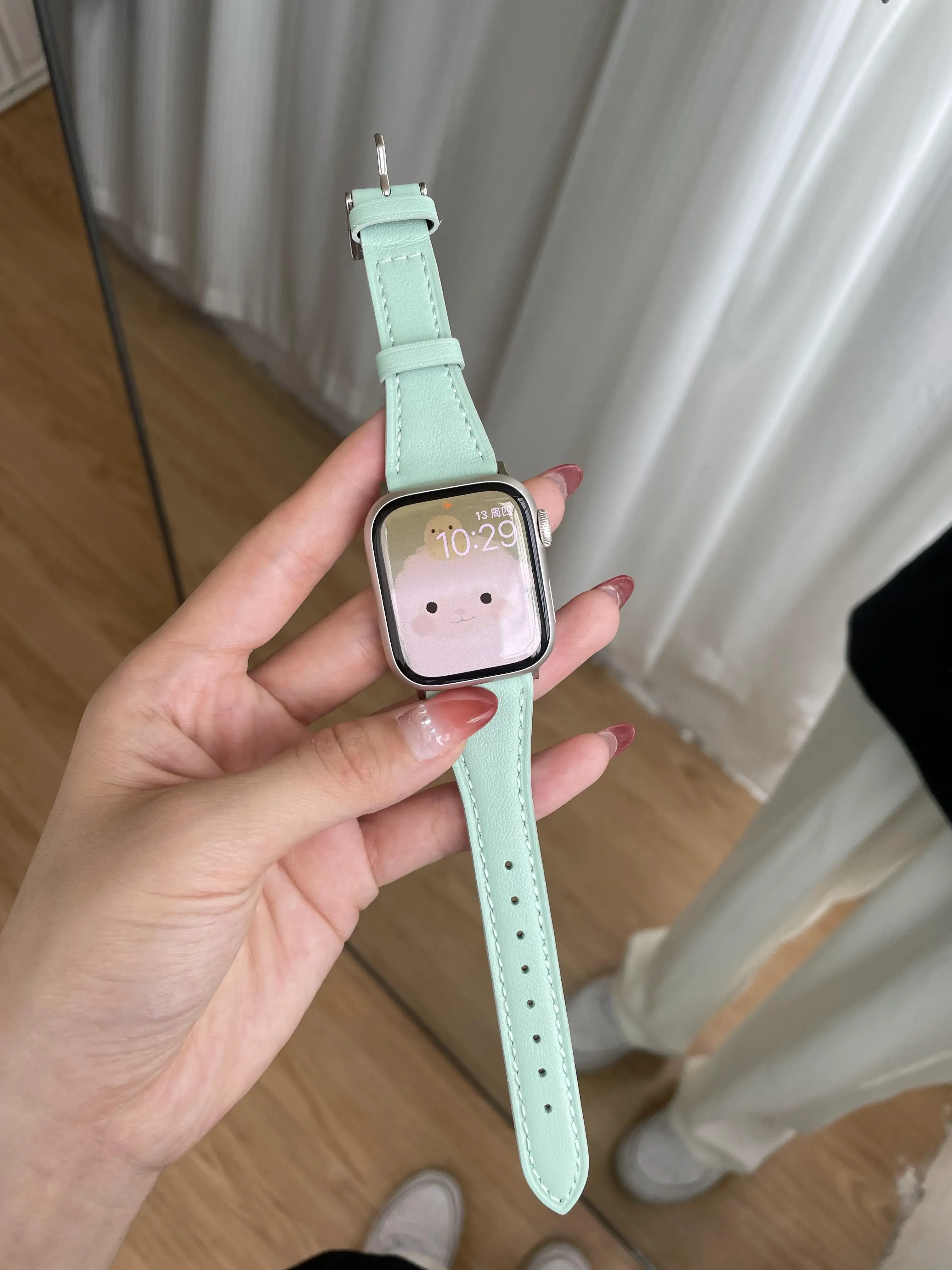 Nice Leather loop For Apple Watch band women Series Ultra 10/9/8/7/6 38mm 40mm 41mm 42mm 44mm 45mm 46mm Strap
Nice Leather loop For Apple Watch band women Series Ultra 10/9/8/7/6 38mm 40mm 41mm 42mm 44mm 45mm 46mm Strap