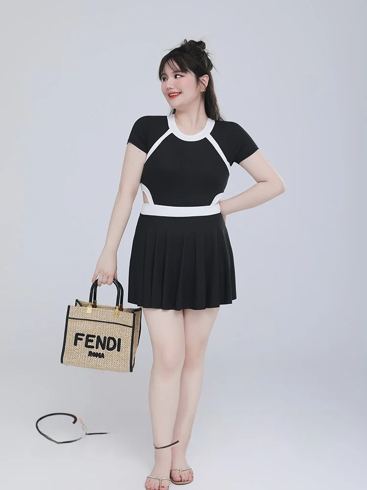 Slimming One-Piece Swimsuit ort Sve Thermal Spring Exposure Waist Design plus Size Women's Swimming Costume High Elastic...
Slimming One-Piece Swimsuit ort Sve Thermal Spring Exposure Waist Design plus Size Women's Swimming Costume High Elastic...