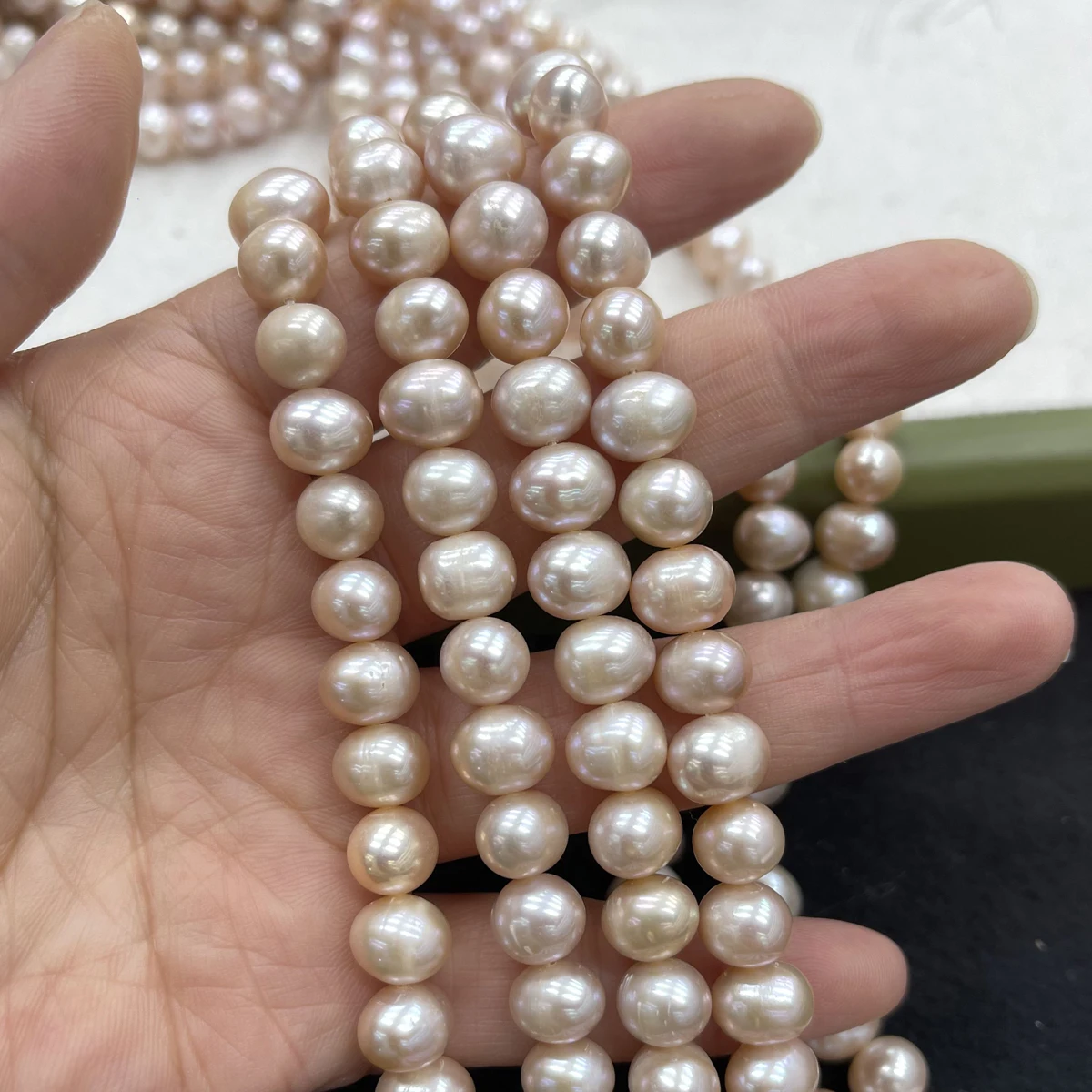 8-9mm Near-Round Punch Natural Freshwater Pearl Semi-Finished Beads for DIY Jewelry Making Necklace Bracelet Accessories
8-9mm Near-Round Punch Natural Freshwater Pearl Semi-Finished Beads for DIY Jewelry Making Necklace Bracelet Accessories