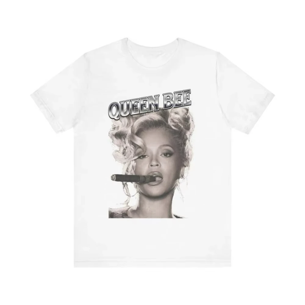 Beyonce Queen Bee T-Shirt Grafik Music-Fan For Women's Geschenk Popkultur-Kleidung Kurzarm-Shirt American Street Y2k Style Tops
Beyonce Queen Bee T-Shirt Grafik Music-Fan For Women's Geschenk Popkultur-Kleidung Kurzarm-Shirt American Street Y2k Style Tops