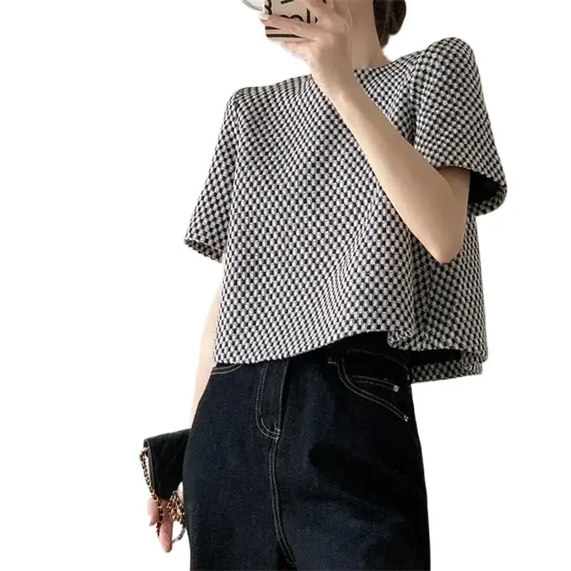 Summer Chequer Short T-Shirt Women 2025 New Fashion Loose Short-Sleeved Shirt Leisure Short Sleeves Coat Vintage Tops Female
Summer Chequer Short T-Shirt Women 2025 New Fashion Loose Short-Sleeved Shirt Leisure Short Sleeves Coat Vintage Tops Female