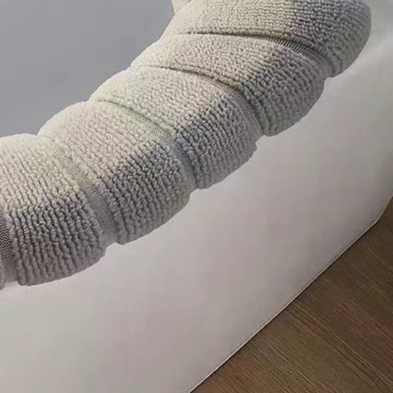 Зимнее теплое мягкое сиденье для унитаза, утолщенное моющееся съемное сиденье для ванной комнаты с откидной ручкой, предметы первой необходимости для дома
Зимнее теплое мягкое сиденье для унитаза, утолщенное моющееся съемное сиденье для ванной комнаты с откидной ручкой, предметы первой необходимости для дома