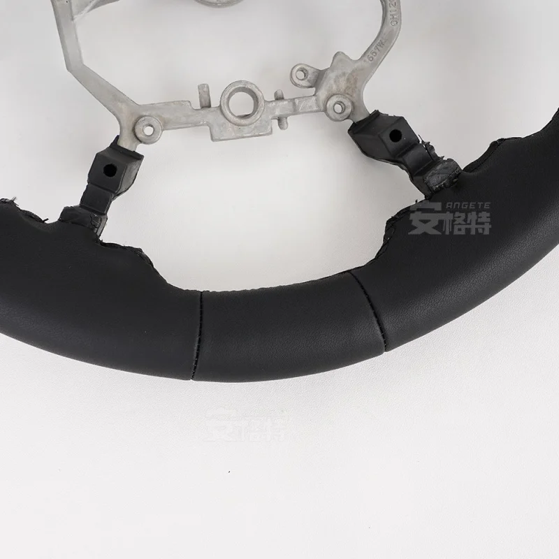 Suitable for 16-22 Toyota Land Cruiser/Prado/Alphard Heated Steering Wheel Upgrade Kit
Suitable for 16-22 Toyota Land Cruiser/Prado/Alphard Heated Steering Wheel Upgrade Kit