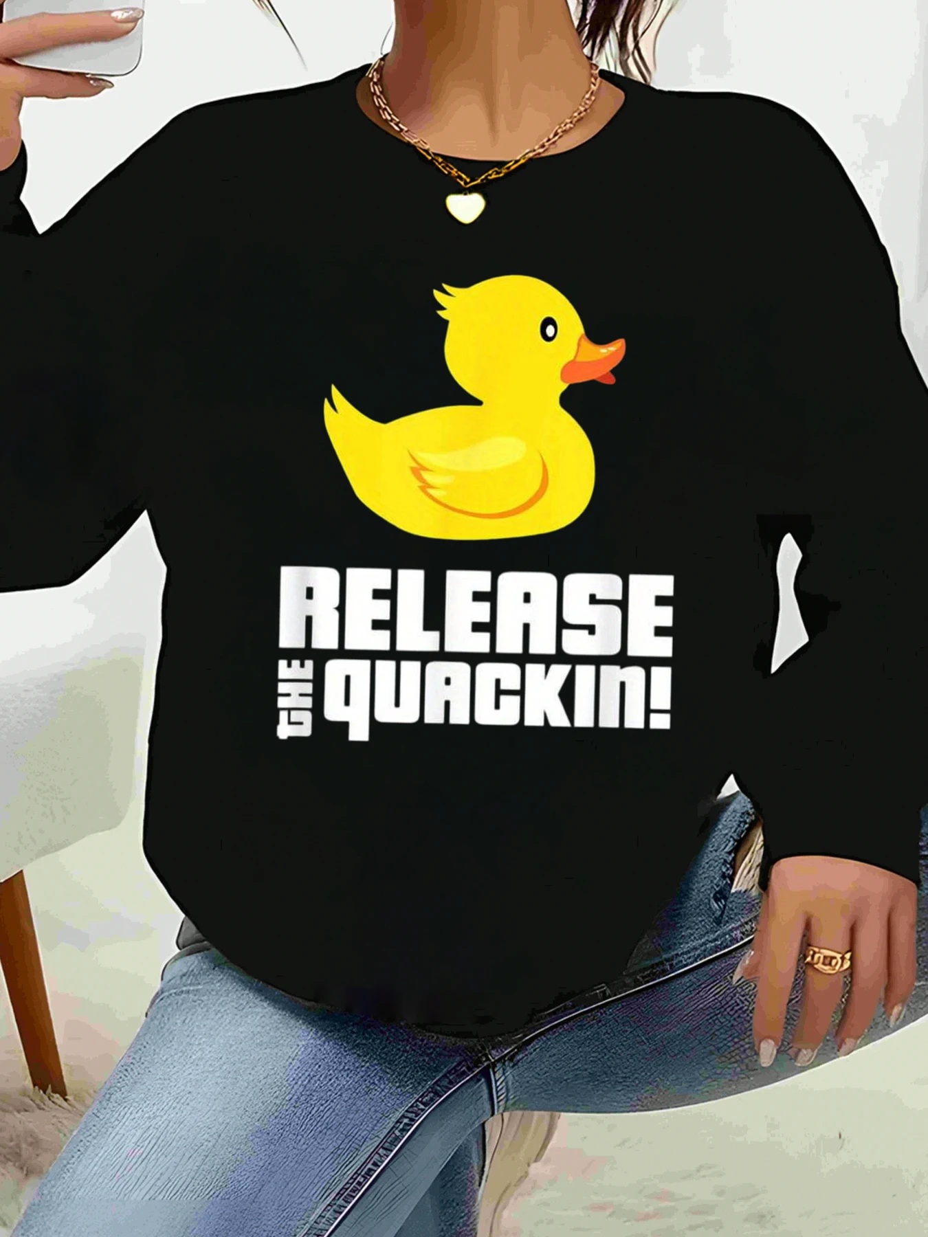 Толстовка с принтом Duck Release the Quackin, повседневная одежда на Хэллоуин, женская одежда
Толстовка с принтом Duck Release the Quackin, повседневная одежда на Хэллоуин, женская одежда