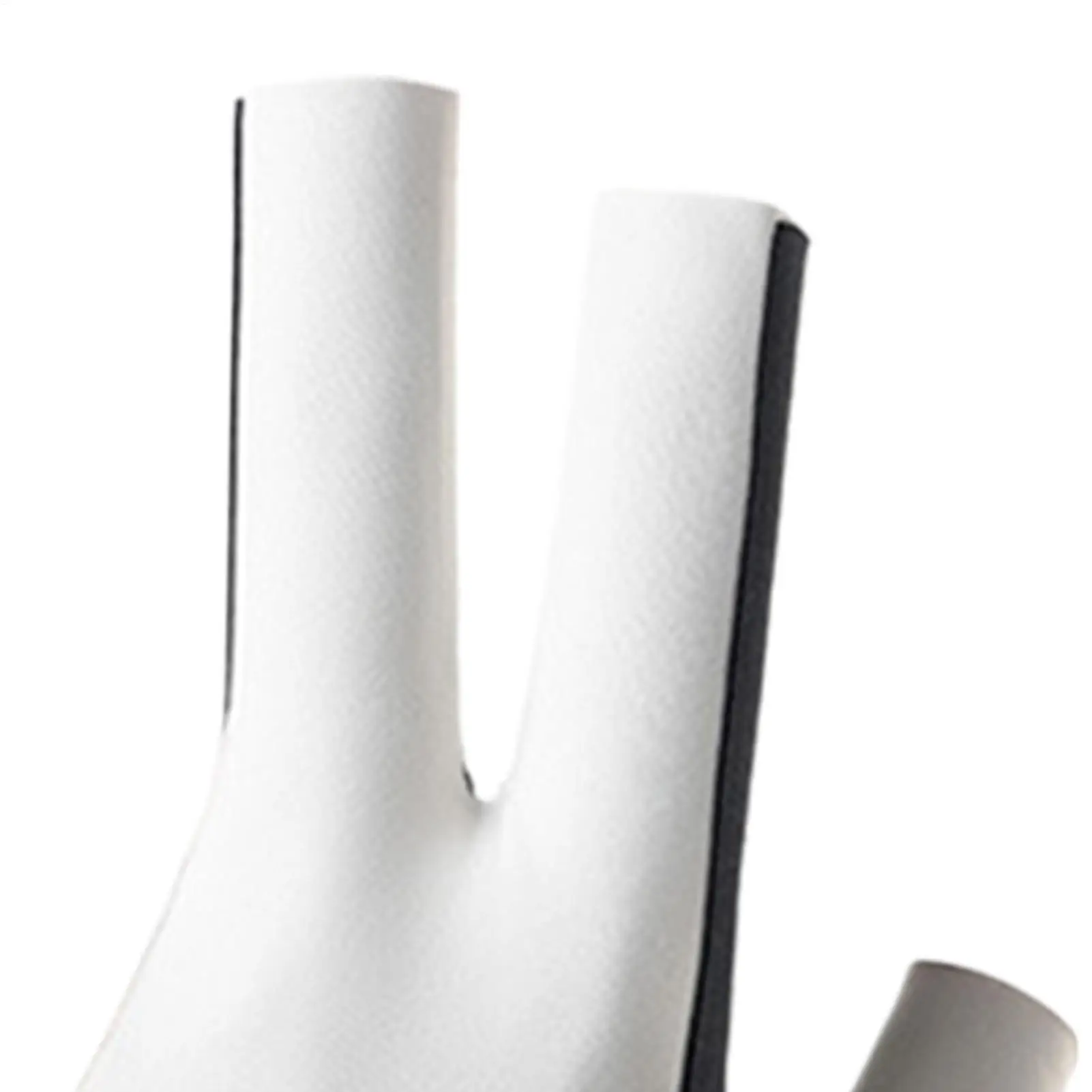 Billiard Glove Left Hand 3-Finger Breathable Pool Table Gloves For Beginners Professionals Men Women Matches Home Game Room
Billiard Glove Left Hand 3-Finger Breathable Pool Table Gloves For Beginners Professionals Men Women Matches Home Game Room