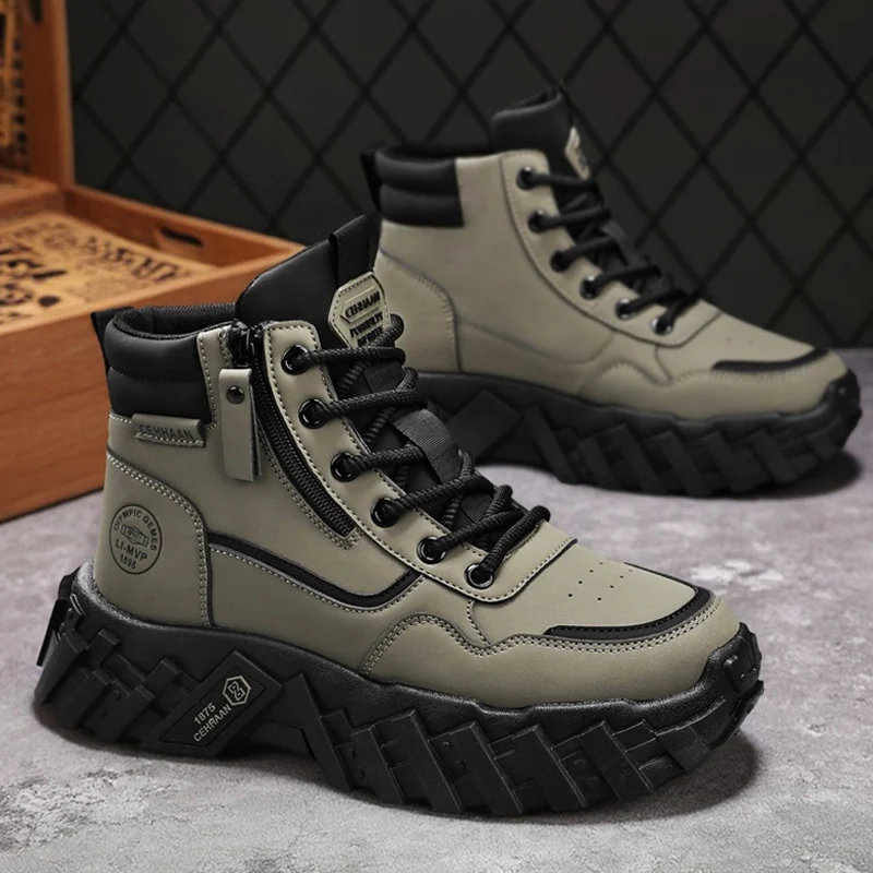 High Top Winter Boots Casual Shoe for Men Ankle Man Sneakers Fur Mens Tennis Luxury Outdoor Workwear Fashion Anti Slip Designers
High Top Winter Boots Casual Shoe for Men Ankle Man Sneakers Fur Mens Tennis Luxury Outdoor Workwear Fashion Anti Slip Designers