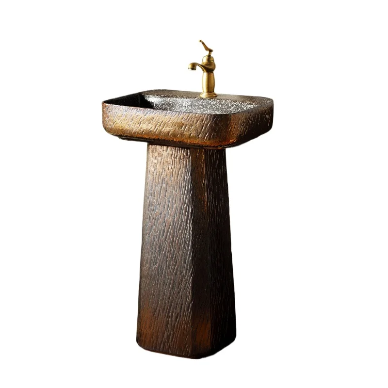 Умывальник на открытом воздухе, двор, ретро раковина, умывальник, колонна, напольный умывальник 
Умывальник на открытом воздухе, двор, ретро раковина, умывальник, колонна, напольный умывальник