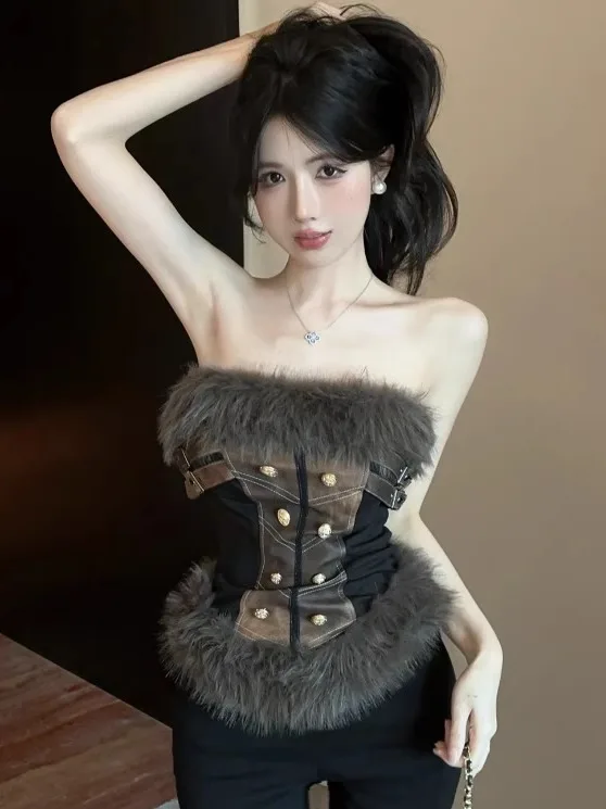 Retro Spicy Girl Design Sense Patchwork Fur Trim Bustier Bottoming Slimming Stylish City Walk Knitted Vest No Sleeve Tank Top
Retro Spicy Girl Design Sense Patchwork Fur Trim Bustier Bottoming Slimming Stylish City Walk Knitted Vest No Sleeve Tank Top