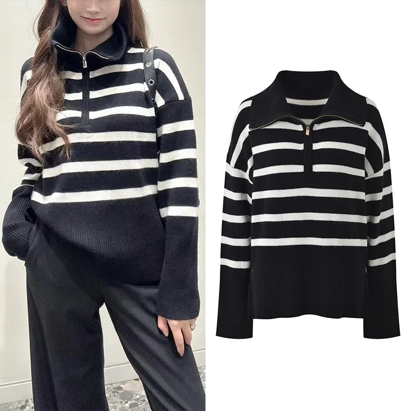 Высококачественная версия, европейский женский модный свободный полосатый внутренний свитер, длинный вязаный свитер с высоким воротником-стойкой
Высококачественная версия, европейский женский модный свободный полосатый внутренний свитер, длинный вязаный свитер с высоким воротником-стойкой